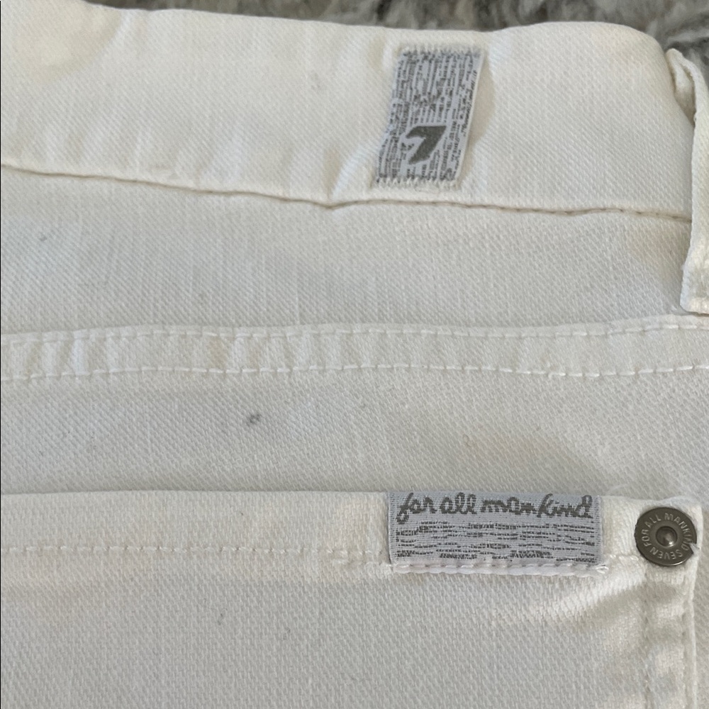 7 For All Mankind High-Rise White Jeans - Picture 2 of 6
